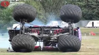 Monster Truck Crash - Slingshot Monster Truck Crashes at Modified Nationals 2011, Peterborough