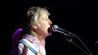 Paul McCartney - "Love Me Do" - Kohl Center, Madison, WI - 06/06/19