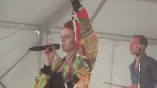 La Roux - Bulletproof (live) - Governors Ball New York 2014