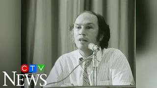 1971: PM Pierre Trudeau jokes about press coverage