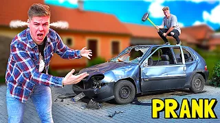 ZNIČILI JSME KAMARÁDOVI AUTO A DALI MU 100,000 Kč NA NOVÉ! 😱😂 **prank**