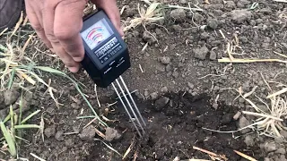 Прибор для определения 4 показателей почвы прямо в поле