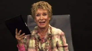 Cloris Leachman sings during interview