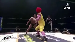 SUS WWE Chinese Clown Fight