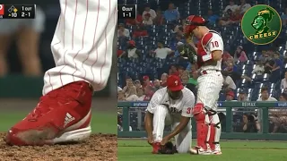 Phillies pitcher has to re tie his shoes 3 times in one at bat, a play by play