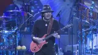 Santana performing at Xcel Energy Center August 10, 2014