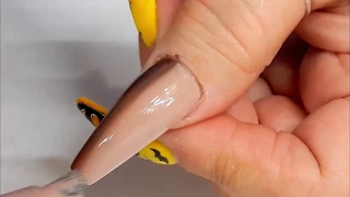 GET CREATIVE: Vertical Blend Nail Art