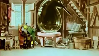 The Alchemist's Hallucination / L'hallucination de l'alchimiste - Georges Méliès (1897)