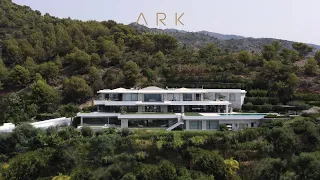 Villa CAMOJAN - luxury villa in Marbella by Manuel Ruiz Moriche - ARK Architects