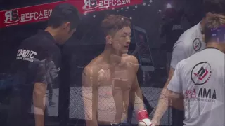 ROAD FC 033 YOUNG GUNS 29 7th Bantamweight Match Jang Dae-Young(장대영) VS Kim Yong-Geun(김용근)