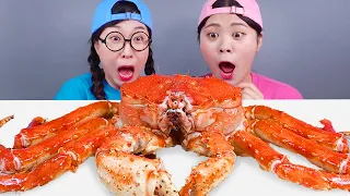 DONA and friend Giant King Crab Mukbang