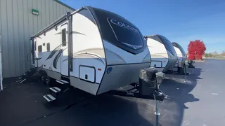 Luxurious Homey Travel Trailer! | 2022 Cougar 25RDS
