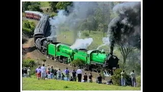 Triple headed Australian steam locomotives 3642, 3801 & 5910 - Robertson tour - November 1991