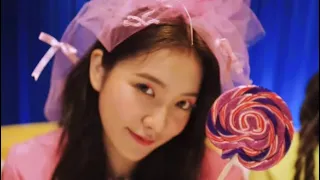 NAYEONS POP BUT EVERY TIME SHE SAYS POP POP POP IT SWITCHES TO- READ - willow and friends