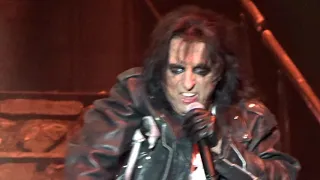 Eighteen - Alice Cooper - Gilford NH - 8-11-2019