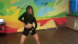 Dancehall female freestyle