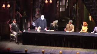 A Família Addams (2022) - Cena do Jantar - Jogo da Verdade e Esperando