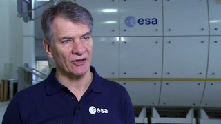 Paolo Nespoli training at EAC