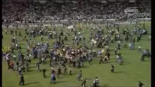 England 1-2 Scotland, International 1977 (Wembley pitch invasion)