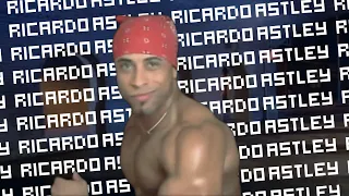 ♂ Ricardo ♂ Astley - Never Gonna Give You Up (Right Version) [Gachi Remix]