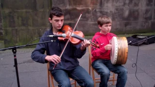 Buskers Playing Fiddle And Bodhran Music Edinburgh Scotland