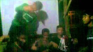 Harlem shake ala penunggu simi 2