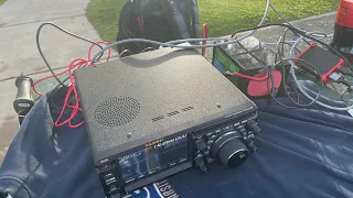 Ham Radio Live! Yaesu FTDX 10 On Battery Power In Hawaii. Using Rechargeable Power From The Sun!