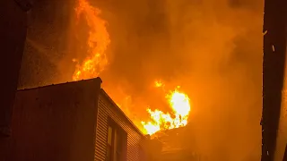 **BROOKLYN INFERNO** FDNY BATTLES Heavy Fire Roaring Throughout 2 Homes [ BKY 5th Alarm Box 3847 ]