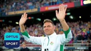 Camp Nou gives Joaquin a standing ovation for his final appearance against Barcelona