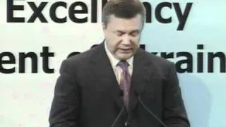 Янукович: я здійснюю цей візит не лише щоб ...