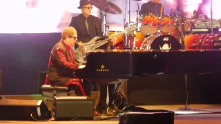 Elton John 16-JUL-2017 Burg Clam "Crocodile Rock"