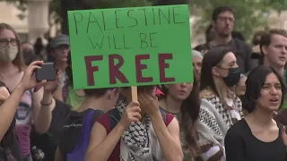 Pro-Palestinian demonstrators gather again at UT-Austin days after dozens of arrests