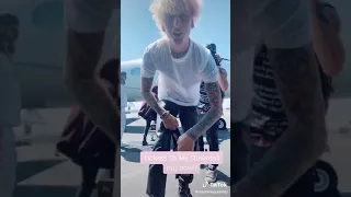 Machine gun kelly Tik tok