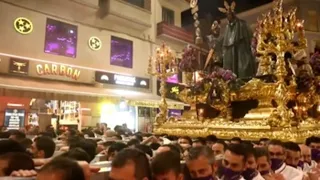 La lluvia deja un Martes Santo marcado por retrasos y suspensiones de procesiones