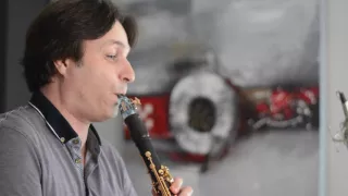 Rhapsodie for solo clarinet by G. Miluccio. Jose Franch-Ballester, clarinet.