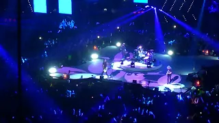 Metallica - Enter Sandman - Live Turin 10/02/2018 (cut)