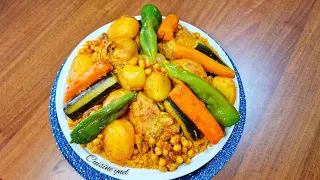 كسكسي تونسي بالدجاج والخضرة وسر البنة الي فيه couscous tunisien au poulet et aux légumes