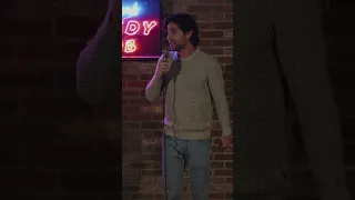 Comedian Can't Read