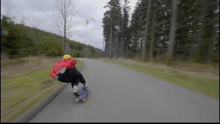 Downhill-skateboarding : Gibloux Tower