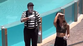 Rob the Mime | Famous SeaWorld Mime | Florida