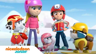 PAW Patrol : La Pat' Patrouille | Aventures de surf des neiges ! 🏂 | Nickelodeon Jr. France