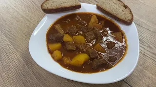 Beef stew (GOULASH) with potatoes recipe - how to make homemade beef stew