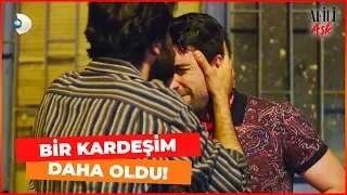 Kerem, Rıza'larla KAVGAYA Girdi! - Abilerden Onayı Aldı - Afili Aşk 2. Bölüm