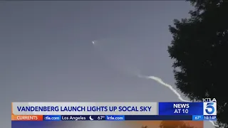 Vanderberg launch lights up SoCal sky