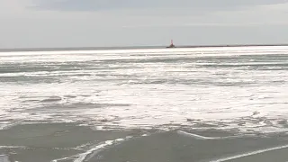 Бердянск 01.02.2022. Залив во лду. Азовское море.