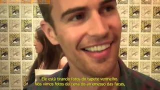 Theo James fala sobre a cena das facas e o romance em Divergente na Comic-Con 2013 [LEGENDADO]