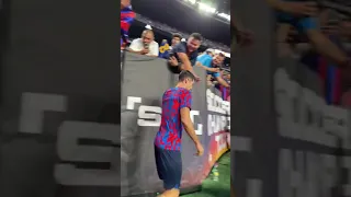 Robert Lewandowski desata pasiones entre los aficionados de Las Vegas / FCB