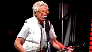 "Don't Let Him Go" (Live 2019) - REO Speedwagon