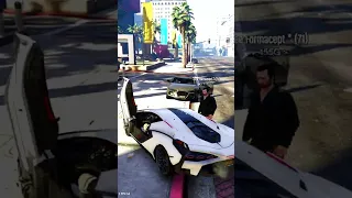 УПРАВЛЯЮ ИГРОКАМИ в игре GTA 5 RP #shorts