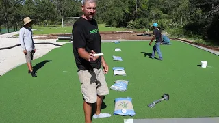 Putting Green Artificial Grass Installation With Fringe For Golf and Tennis Courts